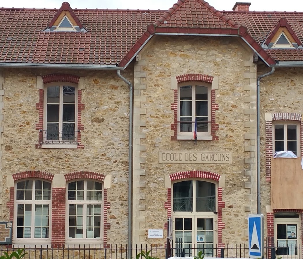 Centre Communal d'Action Sociale (CCAS) - Espace Roussillon 1